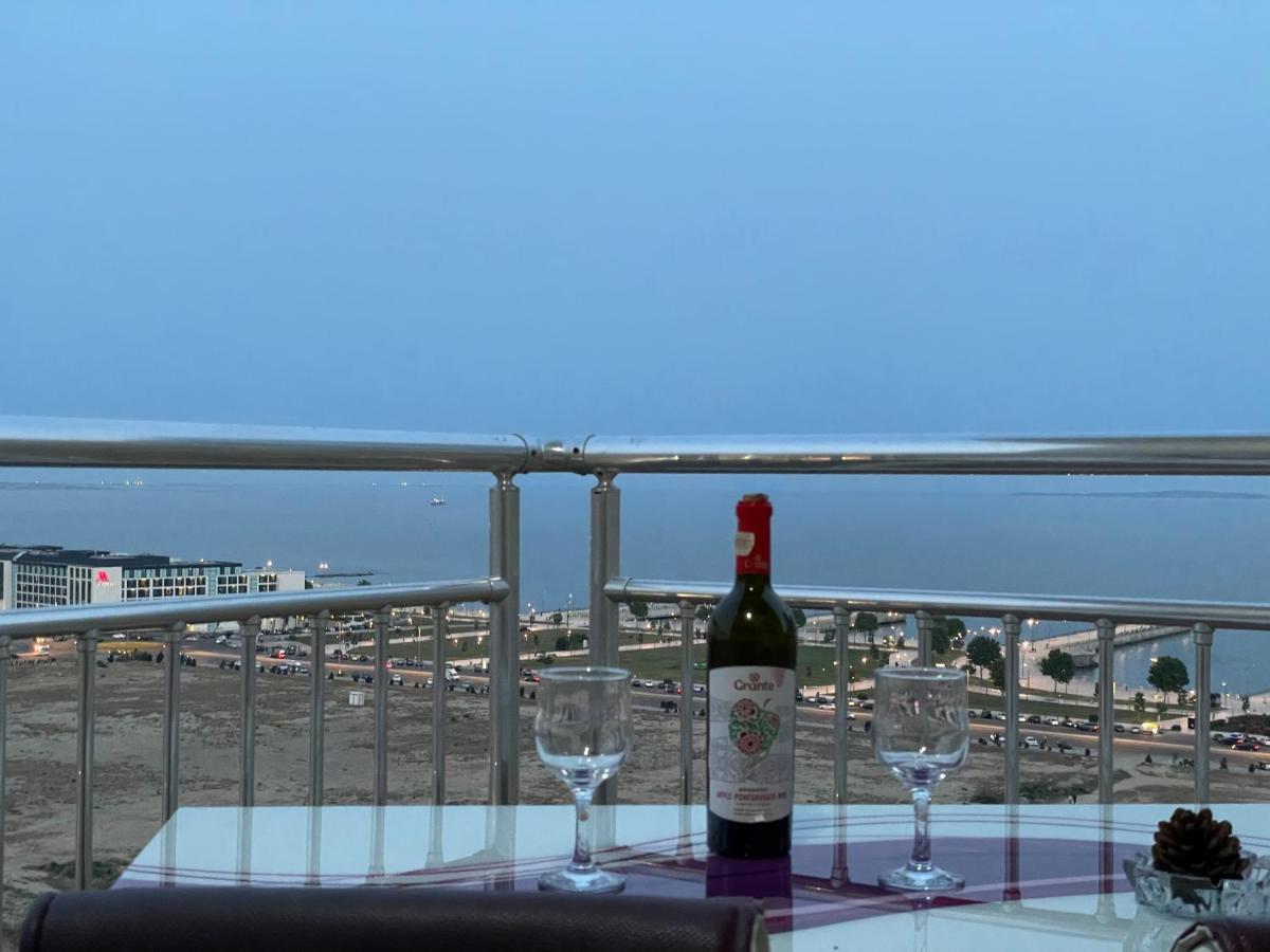 Park Azure Sea View Bakü